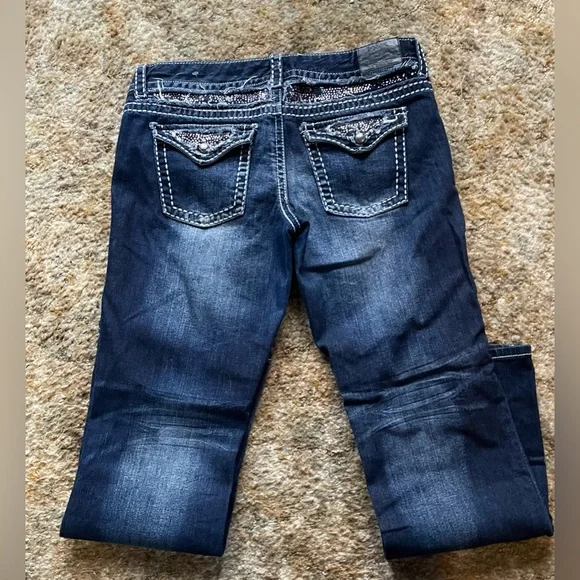 Maurice’s brand premiere jeans! BLINGY and cute! Size 13-14 regular - Picture 9 of 9